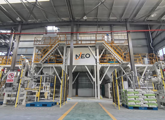 Home intelligent dry mortar production line