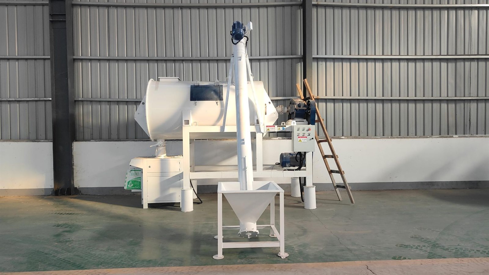 Small dry mortar mixer machine